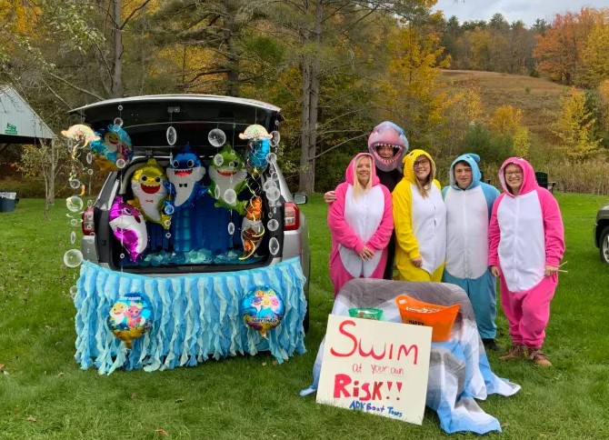 up yonda farm trunk or treat people dressed as sheep for halloween